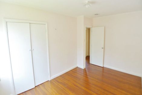 Photo of property in 103 Bolton Street, Blockhouse Bay, Auckland, 0600