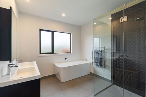 Photo of property in 26 Tula Lane, Kelvin Grove, Palmerston North, 4470