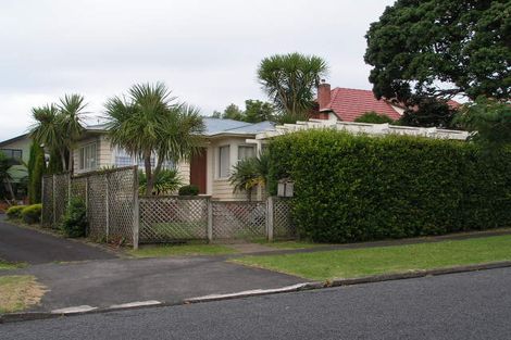 Photo of property in 1/14 Francis Street, Hauraki, Auckland, 0622