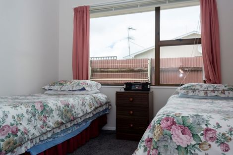 Photo of property in 5a Massey Street, Westown, New Plymouth, 4310