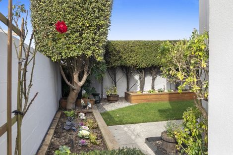 Photo of property in 28 Mayfair Street, Riccarton, Christchurch, 8011