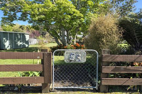 Photo of property in 85 Watt Street, Coromandel, 3506
