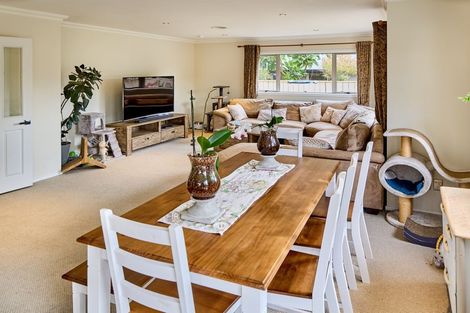 Photo of property in 31 Sumner Terrace, Aotea, Porirua, 5024