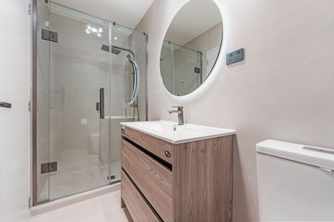 Photo of property in 8a Northboro Road, Hauraki, Auckland, 0622