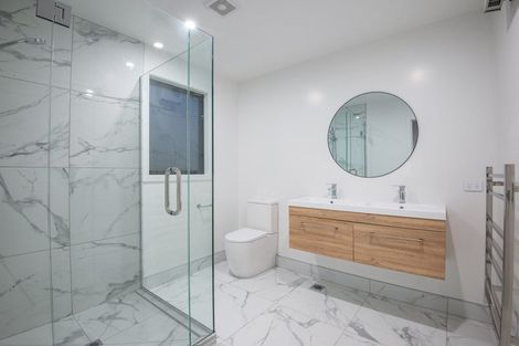 Photo of property in 17d Queen Street, Papakura, 2110