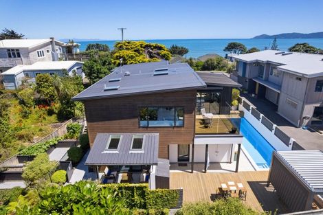 Photo of property in 24 Rosetta Road, Raumati South, Paraparaumu, 5032