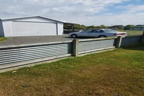 Photo of property in 41 Mauchline Street, Wallacetown, 9816