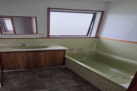 Photo of property in 74a Helvetia Road, Pukekohe, 2120