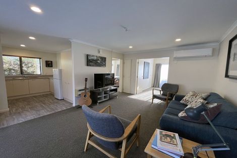 Photo of property in Redwood Village, 42/42 Main Road, Tawa, Wellington, 5028