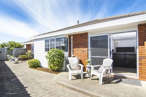 Photo of property in 13 Lotus Avenue, Mount Maunganui, 3116