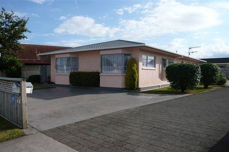 Photo of property in 273/1 Mangorei Road, Merrilands, New Plymouth, 4312