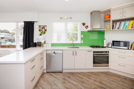 Photo of property in 15 Fairview Avenue, Feilding, 4702