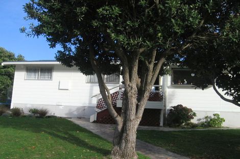 Photo of property in 10 Spey Place, Papakowhai, Porirua, 5024