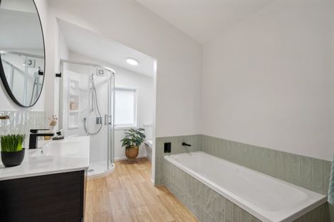 Photo of property in 10 Armstrong Avenue, Woodhill, Whangarei, 0110