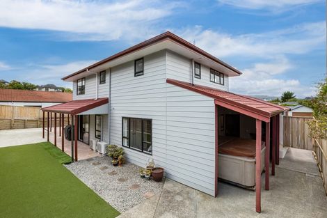 Photo of property in 14 Bowman Place, Whitby, Porirua, 5024