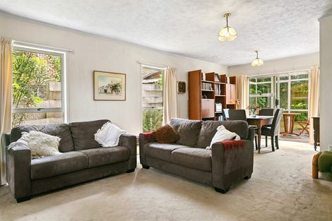 Photo of property in 18 Kurupae Road, Hilltop, Taupo, 3330