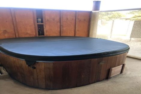 Photo of property in 65 Harper Road, Waimarama, Havelock North, 4294