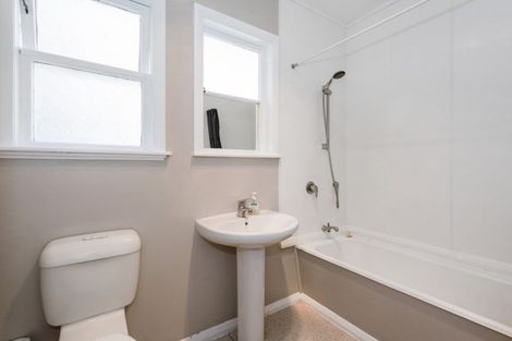 Photo of property in 4 Casey Avenue, Fairfield, Hamilton, 3214