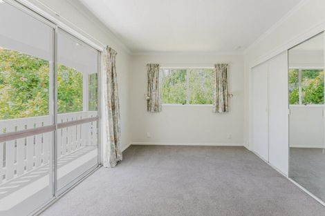 Photo of property in 50 Trelawney Crescent, Westown, New Plymouth, 4310