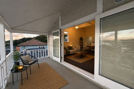 Photo of property in 74 Wright Street, Mount Cook, Wellington, 6021