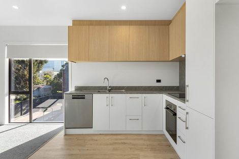 Photo of property in 7/3 Vesty Avenue, Hillcrest, Hamilton, 3216