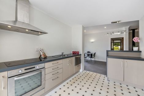 Photo of property in 70 Martin Street, Wallaceville, Upper Hutt, 5018