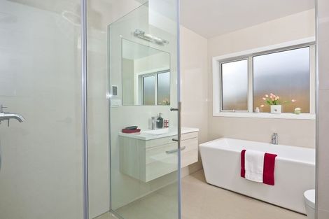 Photo of property in 15 Porima Way, Chedworth, Hamilton, 3210