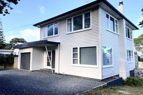 Photo of property in 4 Onepu Road, Pukerua Bay, 5026