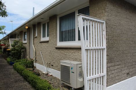 Photo of property in 92 Eglinton Road, Mornington, Dunedin, 9011