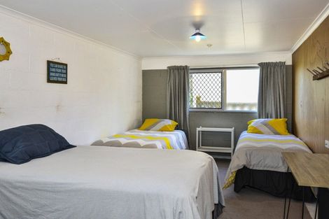 Photo of property in 73 Fortescue Street, Mahia, Nuhaka, 4198