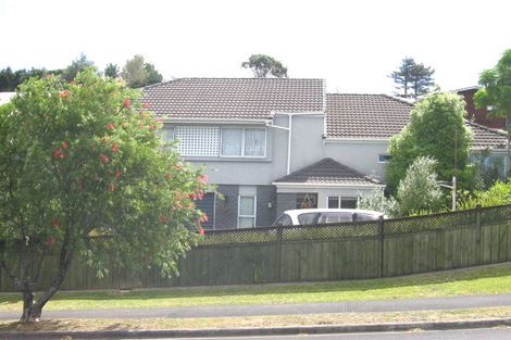 Photo of property in 1/21 Witheford Drive, Bayview, Auckland, 0629