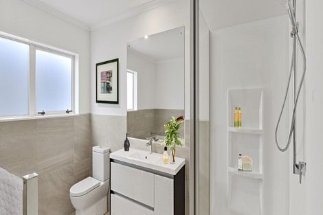 Photo of property in 97 Granville Drive, Massey, Auckland, 0614