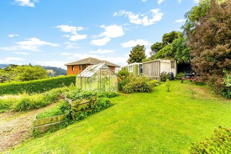 Photo of property in 6 District Road, Roseneath, Port Chalmers, 9023