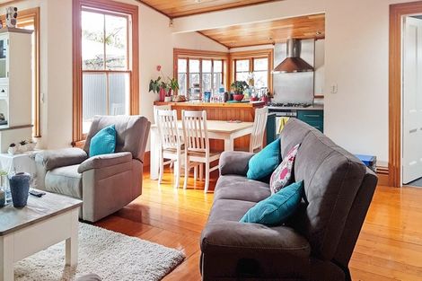 Photo of property in 90 Taylors Road, Mount Albert, Auckland, 1025