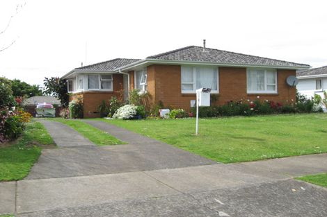 Photo of property in 4 Ilford Crescent, Mangere, Auckland, 2022
