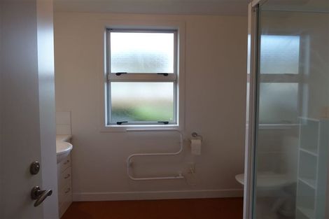 Photo of property in 176 Ocean Beach Road, Tairua, 3508