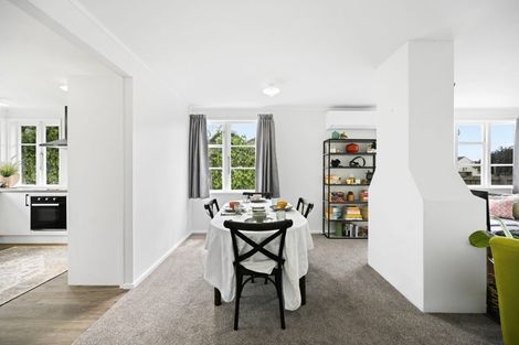 Photo of property in 15 Paul Crescent, Fairfield, Hamilton, 3214