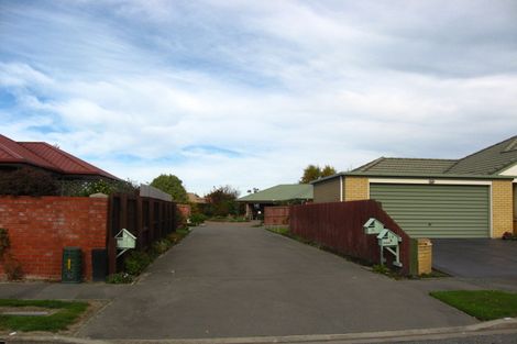 Photo of property in 11 Showgate Avenue, Sockburn, Christchurch, 8042