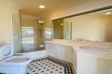 Photo of property in 122 Macleans Road, Bucklands Beach, Auckland, 2014