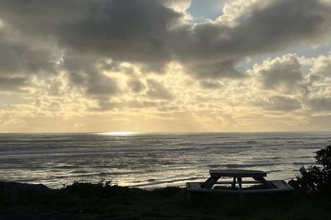 Photo of property in 11a Beach Road, Mokau, 4376