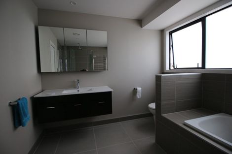 Photo of property in 16 Hetherington Road, Ranui, Auckland, 0612