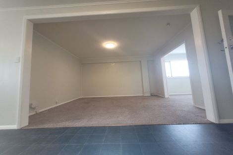 Photo of property in 34 Whitehouse Road, Titahi Bay, Porirua, 5022
