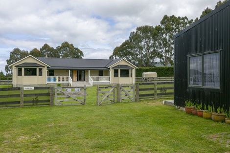 Photo of property in 736 Tukairangi Road, Kinloch, Taupo, 3385