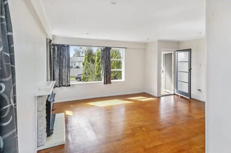 Photo of property in 20 Beeston Crescent, Manurewa, Auckland, 2102