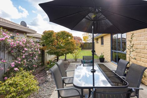 Photo of property in 84 Parnell Heights, Kelvin Grove, Palmerston North, 4414