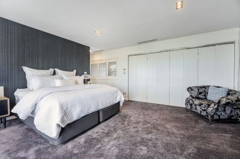 Photo of property in 87 Princes Street, Northcote Point, Auckland, 0627