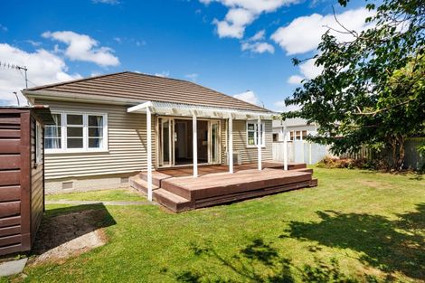 Photo of property in 3 Koromiko Avenue, Roslyn, Palmerston North, 4414
