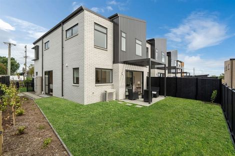 Photo of property in 53b Eversleigh Road, Belmont, Auckland, 0622