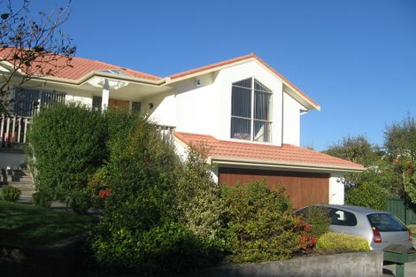 Photo of property in 20 Saunders Close, Whitby, Porirua, 5024