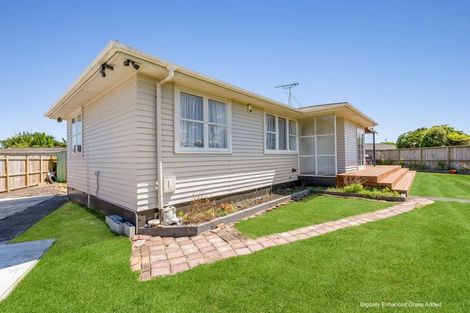 Photo of property in 1/1 Cooper Place, Papakura, 2110